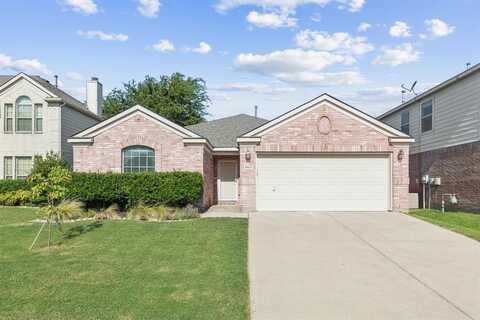 9917 Chadbourne Road, Fort Worth, TX 76244