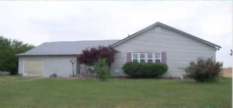 17596 County Road 1000 North, Enfield, IL 62835