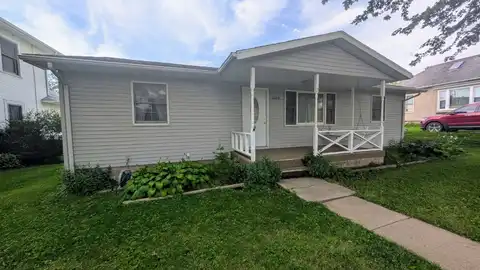 2018 Washington St, Elk Horn, IA 51531