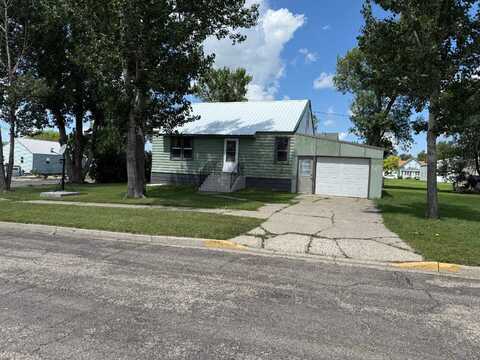 104 6th St SE, ASHLEY, ND 58413