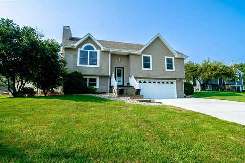804 E 4th St, Cameron, MO 64429