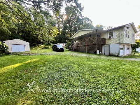 1022 Bethel Church Rd, Maidsville, WV 26541