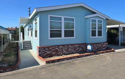 8801 Eton Ave, Canoga Park, CA 91304