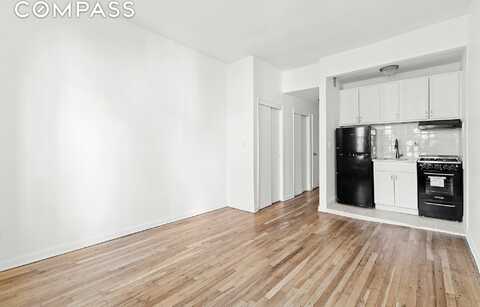 313 East 89th Street, New York, NY 10128