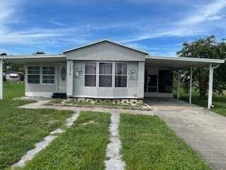 128 Zinnia Drive, Fruitland Park, FL 34731