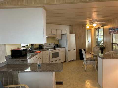 3510 Cranberry Knoll Rd, Valrico, FL 33594