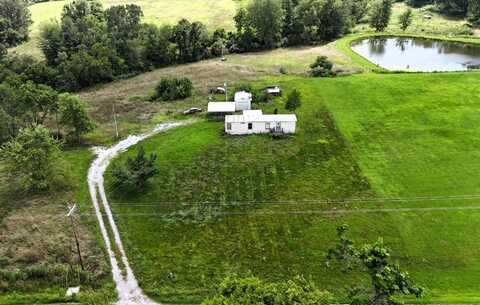 954 Co Rd 100 N, Wayne City, IL 62895