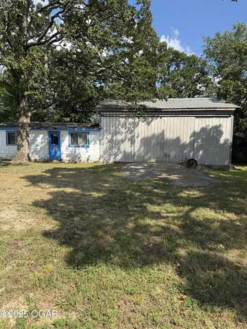 2211 Cougar Drive, Joplin, MO 64804