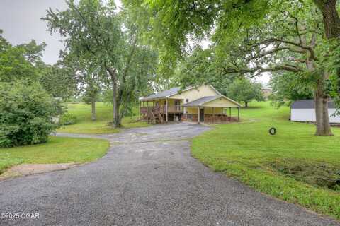808 Macy Drive, Neosho, MO 64850