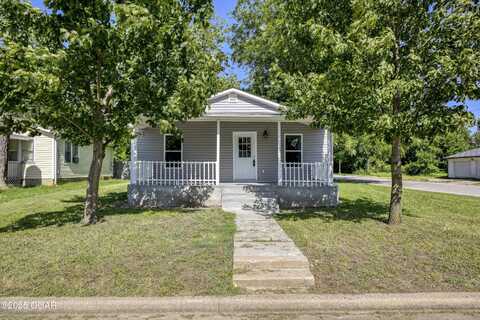 1729 S Minnesota Avenue, Joplin, MO 64804