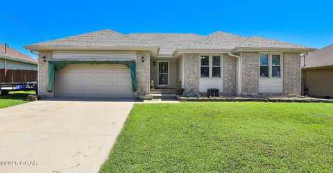 3120 S Newton Avenue, Springfield, MO 65807