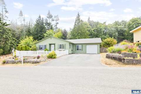 350 E Bluff Dr, Port Angeles, WA 98362