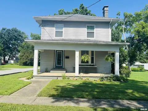 715 S MCKINLEY Street, Harrisburg, IL 62946