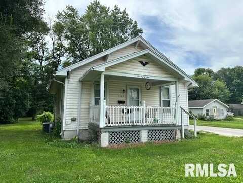 589 E INDEPENDENCE Avenue, Jacksonville, IL 62650