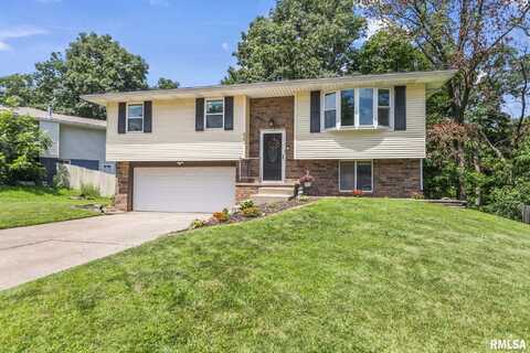 633 SIMON Drive, East Peoria, IL 61611