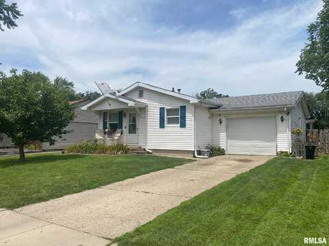 2735 Cardigan Drive, Springfield, IL 62702