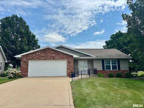 2738 VILLAGE Court, Pekin, IL 61554