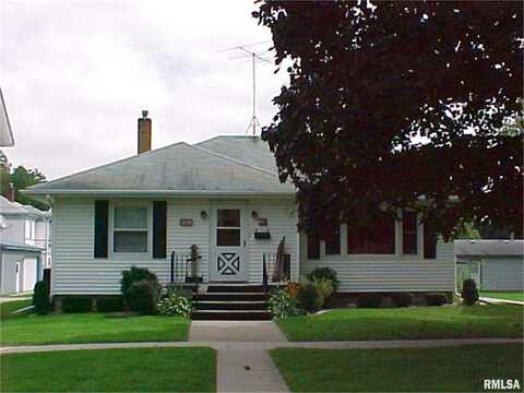 306 MULBERRY Street, Tipton, IA 52772