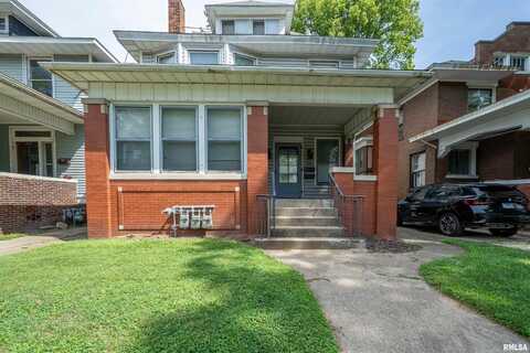 1611 W BARKER Avenue, Peoria, IL 61606