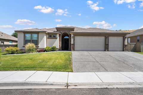1020 Chinook Dr, Richland, WA 99352