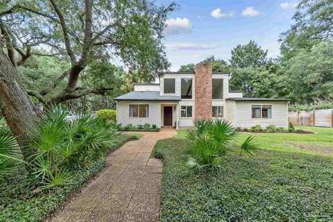 2524 E Bayshore Rd, Gulf Breeze, FL 32563