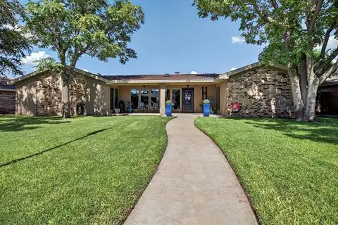 4104 Arroyo Dr, Midland, TX 79707