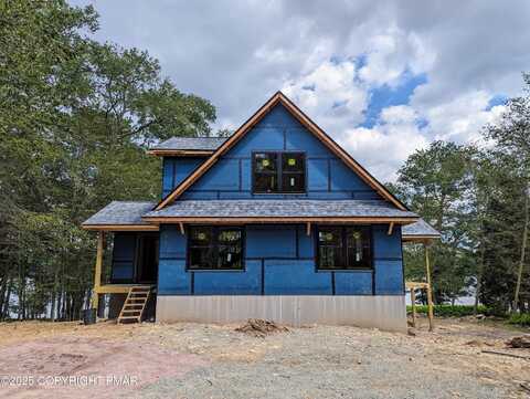 72 Lake Dr West, Clifton Township, PA 18424