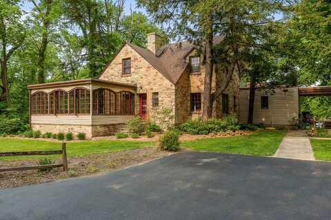 2373 Geddes, ROCKFORD, IL 61103