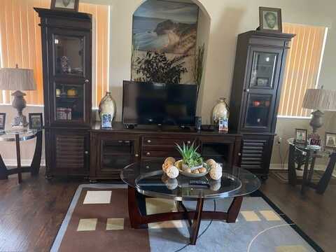 2005 Belmont Ln, North Lauderdale, FL 33068