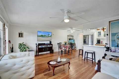 342 Brighton, Boca Raton, FL 33434