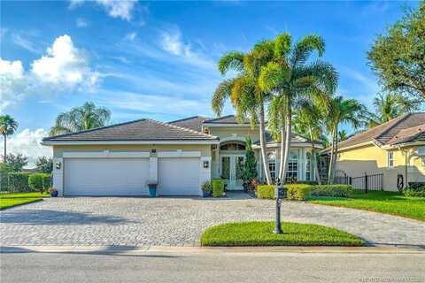 771 SW River Bend Circle, Stuart, FL 34997
