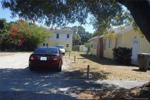 852 SE 14th Street unit: B, Stuart, FL 34994