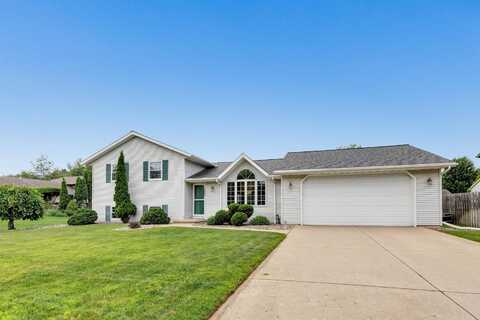 1800 KALAHARI Drive, GREEN BAY, WI 54313