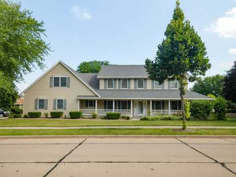 125 E WAYFARER Lane, APPLETON, WI 54913