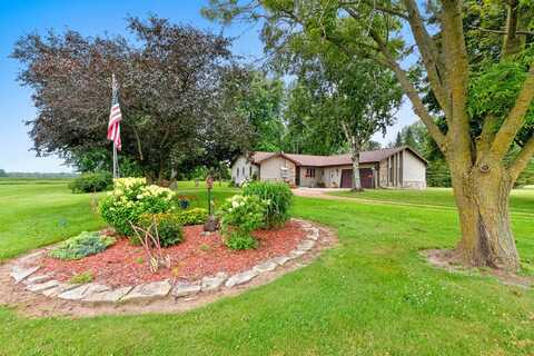 W5825 CTY RD O, APPLETON, WI 54913