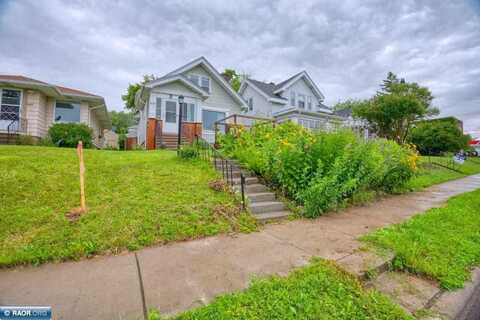1217 E 9th St, Duluth, MN 55805