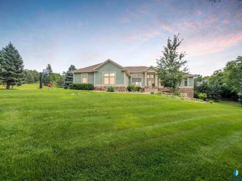 3000 S St Francis Ln, Sioux Falls, SD 57103