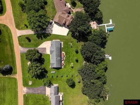 4 S Fox Lake Drive, Sherburn, MN 56171