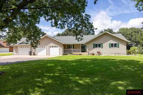 4 S Fox Lake Drive, Sherburn, MN 56171