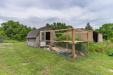 2585 County Road, Moberly, MO 65270