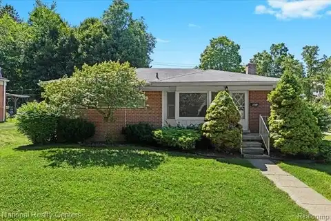 861 Squire Lane, Milford, MI 48381