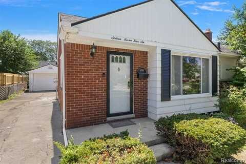 16746 Juliana Avenue, Eastpointe, MI 48021