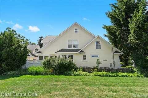 1805 Auburndale Avenue, West Bloomfield, MI 48324