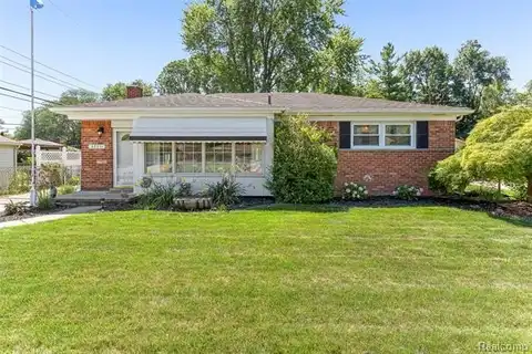 35211 Hathaway Street, Westland, MI 48150