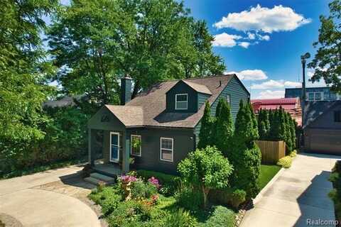 1060 Hazel Street, Birmingham, MI 48009