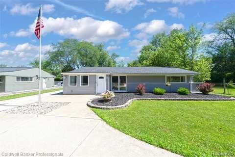 2602 Penna Drive, West Bloomfield, MI 48324