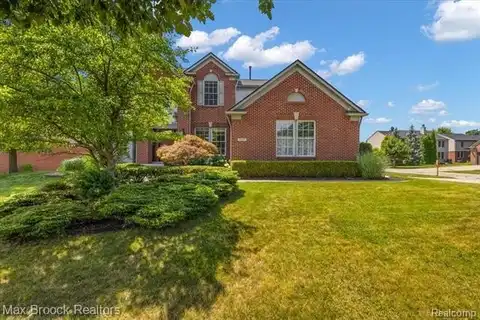 1632 Blushing Court, Rochester Hills, MI 48307