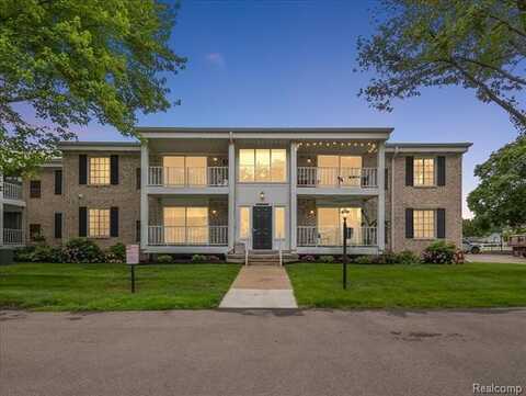 36080 Ann Arbor Trail, Livonia, MI 48150