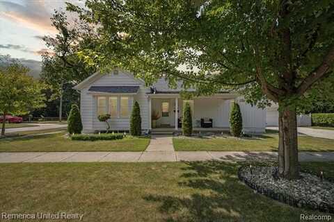 204 West Street, Howell, MI 48843