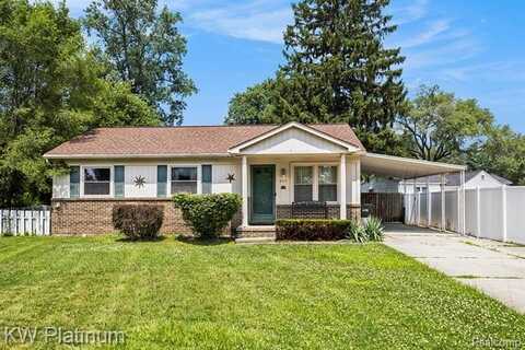 8125 Ogden Drive, Sterling Heights, MI 48314